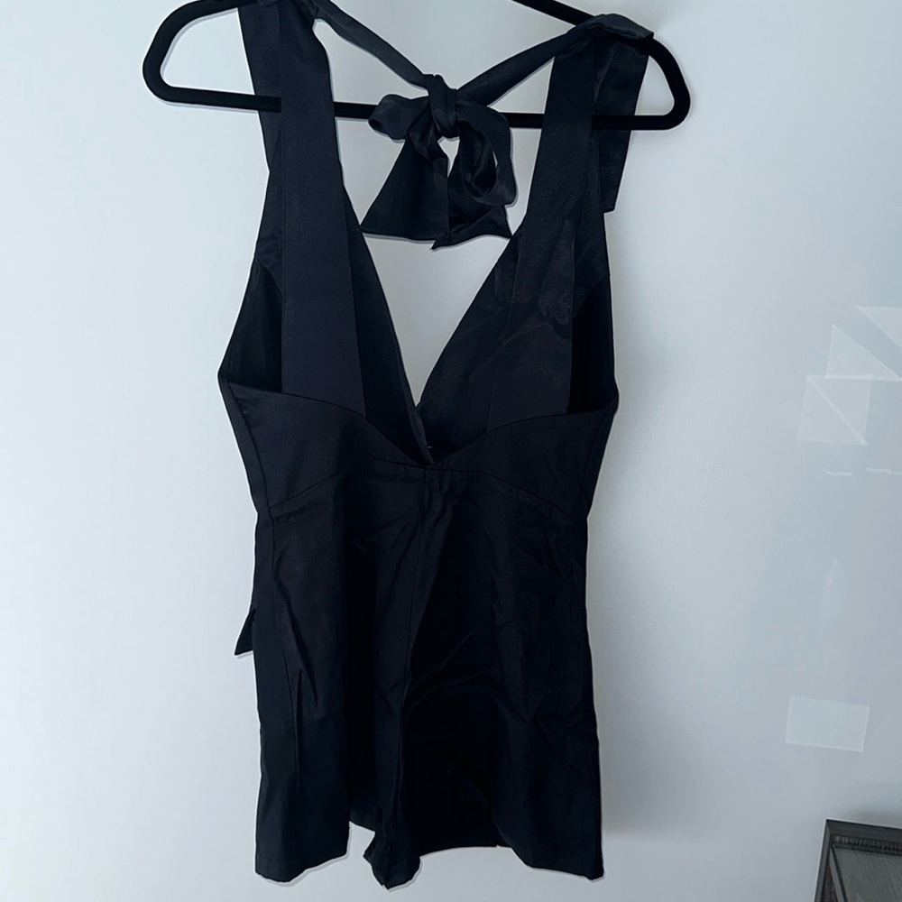 NWT FREE PEOPLE TUXEDO STYLE SHORTS ROMPER 0